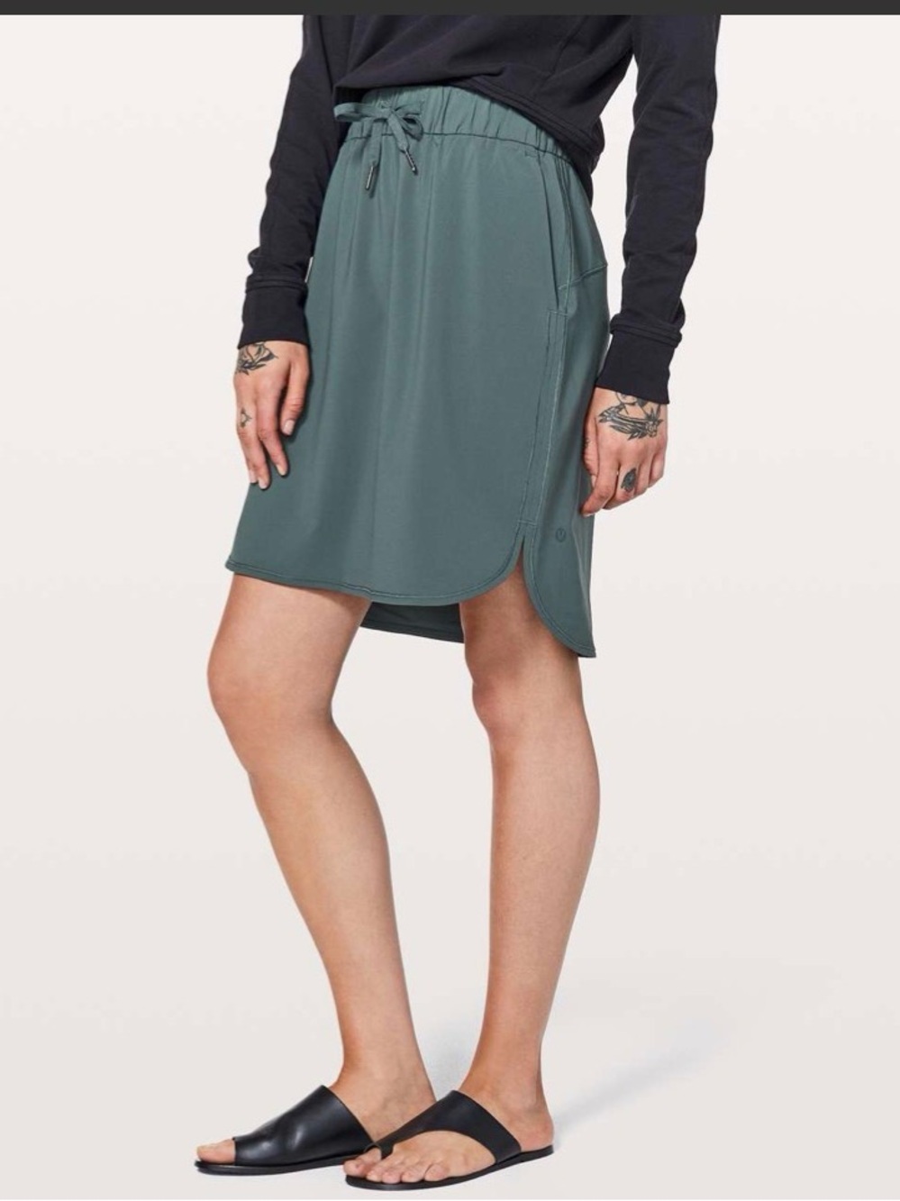 Lululemon on the fly skirt